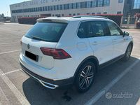 Usata VW Tiguan Elegance 150 CV (110 kW) 2022 Bianco SUV