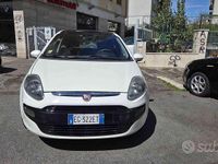 Usata Fiat Punto Evo Dynamic 77 CV (56 kW) 2011 Bianco Utilitaria