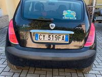 Usata Lancia Ypsilon 70 CV (51 kW) 2005 Nero Utilitaria