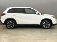 Usata Suzuki Vitara 129 CV (94 kW) 2023 Bianco SUV