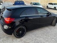 Usata Mercedes A180 Premium 108 CV (79 kW) 2016 Nero Berlina