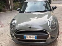 Usata Mini Cooper D 116 CV (85 kW) 2019 Verde Utilitaria