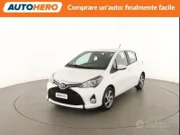 Usata Toyota Yaris Hybrid Active 73 CV (53 kW) 2017 Bianco Berlina