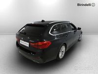 Usata BMW 525 M Sport 231 CV (169 kW) 2019 Black sapphire metallizzato Station wagon
