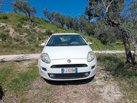 Begagnad Fiat Punto 95 HK (69 kW) 2017 Vit Halvkombi