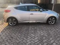 Usata Hyundai Veloster 140 CV (102 kW) 2011 Grigio Utilitaria