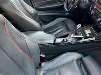Occasion BMW 320 Sport Line 190 ch (139 kW) 2015 Noir Break