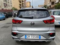 Usata MG ZS 111 CV (81 kW) 2023 Grigio Berlina