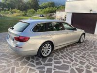 Usata BMW 520 Efficient Dynamics 190 CV (139 kW) 2016 Grigio Station wagon