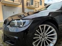 Usata BMW 325 Cabriolet 218 CV (160 kW) 2008 Nero Cabrio