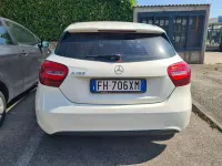Usata Mercedes A160 Business 102 CV (75 kW) 2017 Bianco Berlina