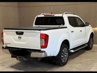 Usata Nissan Navara N-Connecta 190 CV (139 kW) 2017 Bianco Pick-up