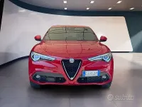 Usata Alfa Romeo Stelvio Business 190 CV (139 kW) 2022 Rosso SUV