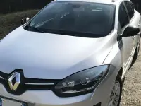 Usata Renault Mégane GrandTour LIMITED 110 CV (80 kW) 2016 Grigio Station wagon