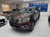 Usata Nissan Navara Tekna 190 CV (139 kW) 2016 Marrone Pick-up