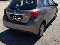 Second-hand Toyota Yaris Active 69 CP (50 kW) 2016 Gri Berlinǎ