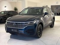 Usata VW Touareg Elegance 231 CV (169 kW) 2020 Blu SUV