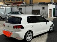Usata VW Golf VI 110 CV (80 kW) 2009 Bianco Utilitaria