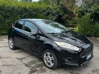 Usata Ford Fiesta Titanium 75 CV (55 kW) 2014 Nero Utilitaria