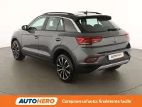 Usata VW T-Roc Life 150 CV (110 kW) 2023 Grigio SUV