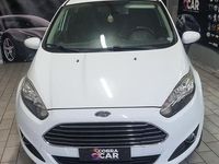Usata Ford Fiesta Titanium 100 CV (73 kW) 2013 Bianco Utilitaria