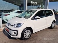 Usata VW up! move up! 75 CV (55 kW) 2017 Bianco pastello Utilitaria