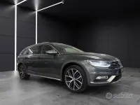 Usata VW Passat 190 CV (139 kW) 2017 Grigio Station wagon