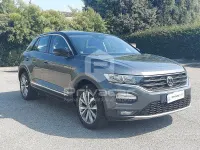 Usata VW T-Roc Style 116 CV (85 kW) 2019 Grigio SUV