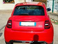 Usata Fiat 500e Icon 42 kW (58 CV) 2022 Rosso Utilitaria