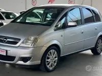 Usata Opel Meriva Enjoy 90 CV (66 kW) 2010 Grigio Monovolume