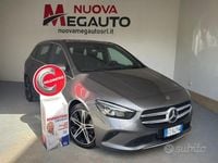 Usata Mercedes B200 Progressive 150 CV (110 kW) 2019 Grigio Utilitaria
