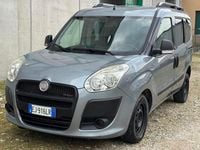 Usata Fiat Doblò Emotion 104 CV (76 kW) 2011 Grigio Monovolume