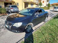 Usata VW Eos 140 CV (102 kW) 2007 Nero Cabrio