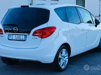 Usata Opel Meriva Cosmo 120 CV (88 kW) 2016 Other Monovolume
