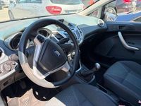 Usata Ford Fiesta Titanium 68 CV (50 kW) 2010 Nero Utilitaria
