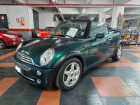 Usata Mini Cooper Cabriolet 116 CV (85 kW) 2008 Verde british Cabrio