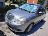 Usata Lancia Ypsilon 90 CV (66 kW) 2007 Grigio Utilitaria