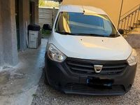 Usata Dacia Dokker 102 CV (75 kW) 2017 Monovolume