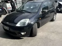 Usado Ford Fiesta Ghia 68 HP (50 kW) 2004 Citadino