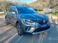 Usata Renault Captur Intens 101 CV (74 kW) 2020 Grigio SUV