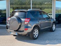 usata Toyota RAV4 RAV 42.2 d-4d Exclusive 150cv dpf