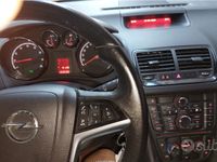 Usata Opel Meriva 2012 Bianco Monovolume