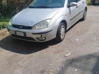 Usata Ford Focus 116 CV (85 kW) 2002 Grigio Berlina