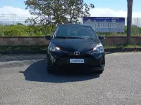 Usata Toyota Yaris Cool 72 CV (52 kW) 2019 Nero Berlina