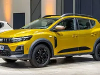 Nuova Dacia Sandero Extreme 110 CV (80 kW) 2026 Argento Berlina