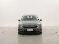 Usata VW Passat Business 122 CV (89 kW) 2023 Grigio Station wagon