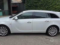 Usata Opel Insignia Cosmo 130 CV (95 kW) 2012 Bianco Station wagon