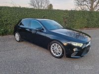 Usata Mercedes A200 163 CV (119 kW) 2019 Nero Berlina