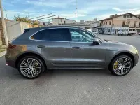 Usata Porsche Macan Performance Package 441 CV (324 kW) 2017 Grigio SUV