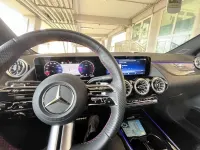 Käytetty Mercedes GLA200 AMG Line Premium Plus 150 HP (110 kW) 2024 Harmaa Katumaasturi